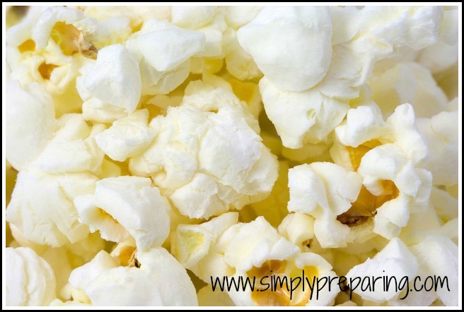 Making stove popped popcorn in oil is easy. It's a favorite snack for movie nights. It's a perfect long term storage item for your food storage too!