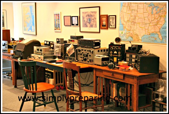 Dad's Ham Radio Room